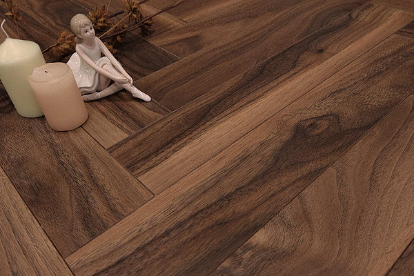 Ламинат Floor Fort Walnut Tree Ёлочка Орех Кембридж