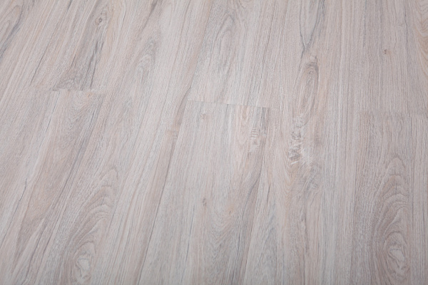 Кварцвиниловая плитка Refloor Home Tile Дуб Больмен