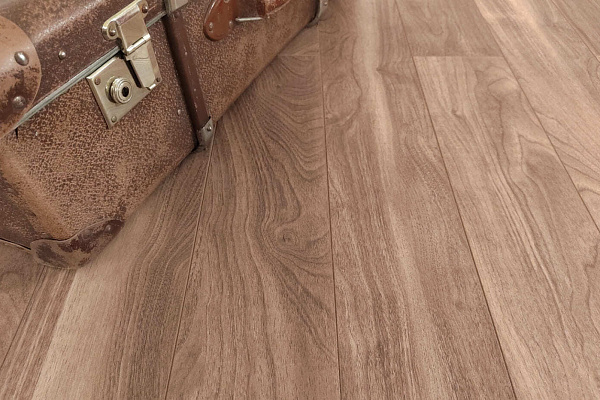 Ламинат Floor Fort Walnut Tree Орех Вирджиния